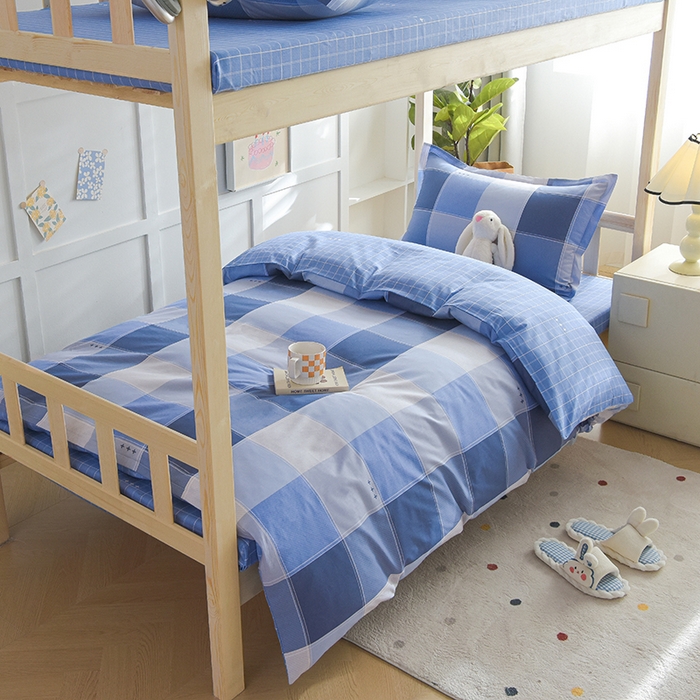 91家纺网 家纺一手货源 找家纺 鑫宇2025新款13372全棉学生宿舍上下铺三件套床单款床笠款可定制 向往生活-蓝