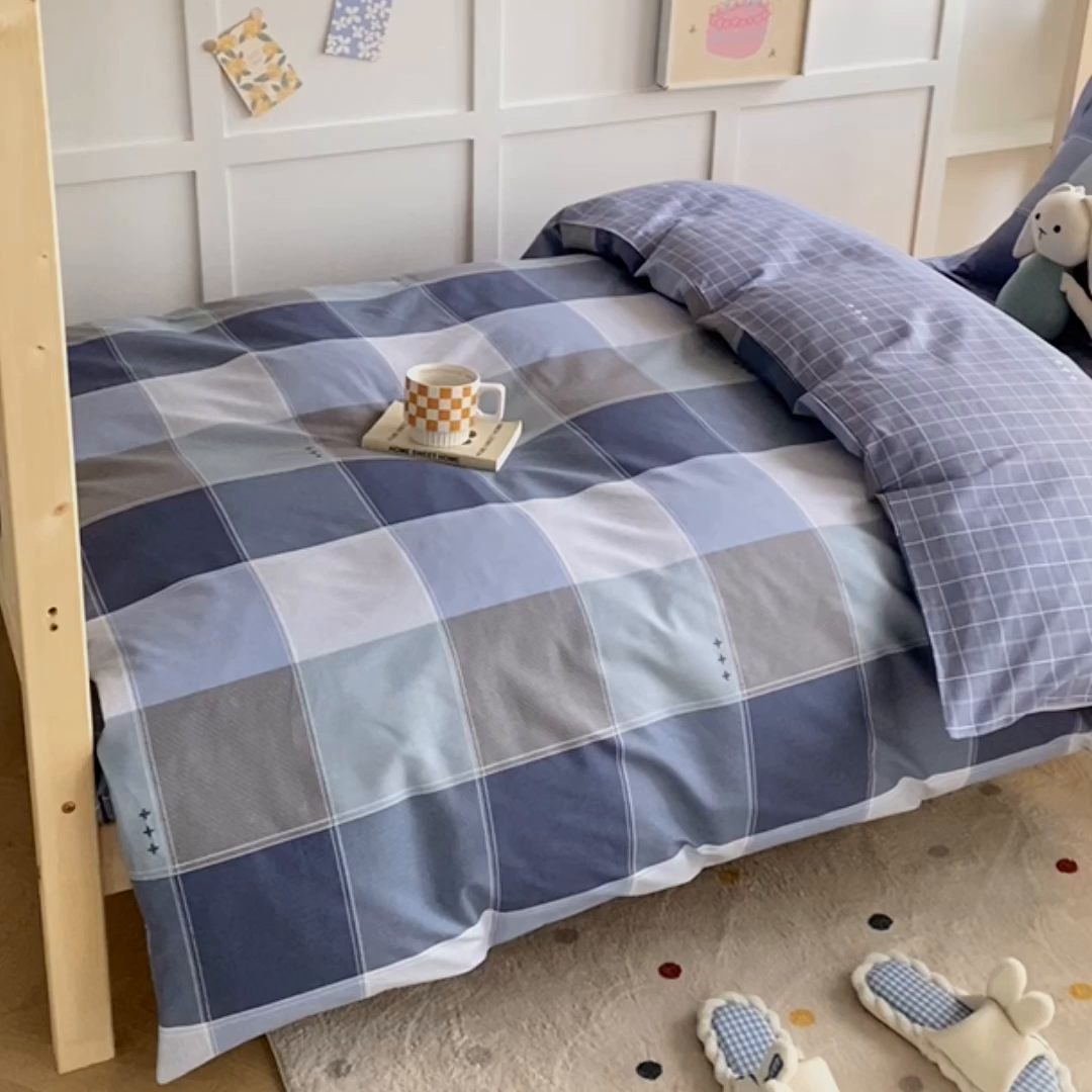 91家纺网 家纺一手货源 找家纺 鑫宇2025新款13372全棉学生宿舍上下铺三件套床单款床笠款可定制 向往生活-灰