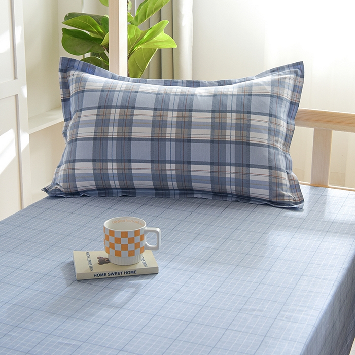 91家纺网 家纺一手货源 找家纺 鑫宇2025新款13372全棉学生宿舍上下铺三件套床单款床笠款可定制 梦的启航-灰