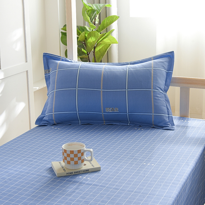 91家纺网 家纺一手货源 找家纺 鑫宇2025新款13372全棉学生宿舍上下铺三件套床单款床笠款可定制 新都时尚-蓝