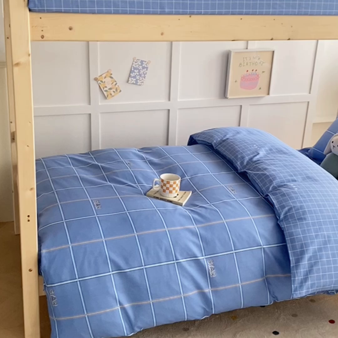 91家纺网 家纺一手货源 找家纺 鑫宇2025新款13372全棉学生宿舍上下铺三件套床单款床笠款可定制 新都时尚-蓝