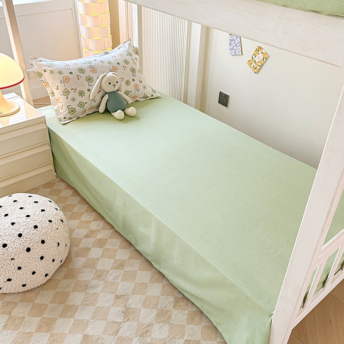 91家纺网 家纺一手货源 找家纺 鑫宇2025新款13372全棉学生宿舍上下铺三件套床单款床笠款可定制 花香暗里