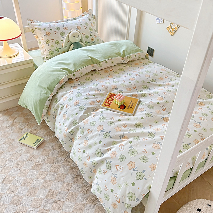 91家纺网 家纺一手货源 找家纺 鑫宇2025新款13372全棉学生宿舍上下铺三件套床单款床笠款可定制 花香暗里