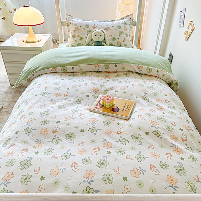 91家纺网 家纺一手货源 找家纺 鑫宇2025新款13372全棉学生宿舍上下铺三件套床单款床笠款可定制 花香暗里