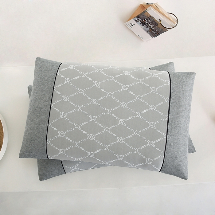 91家纺网 家纺一手货源 找家纺 小牛席业 2025新款PE冰丝夏凉枕-月亮爱心 月亮爱心夏凉枕-灰色