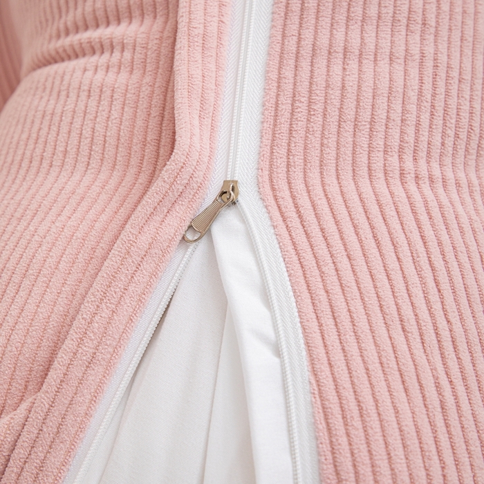 91家纺网 家纺一手货源 找家纺 沐沐家纺 2026春夏新款灯芯绒三角大靠背 樱花粉