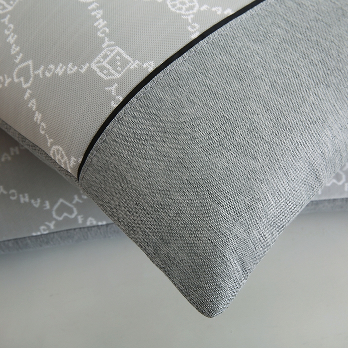 91家纺网 家纺一手货源 找家纺 小牛席业 2025新款PE冰丝夏凉枕-月亮爱心 月亮爱心夏凉枕-灰色