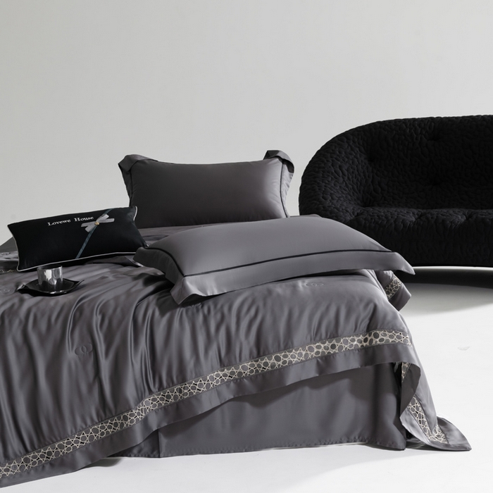 91家纺网 家纺一手货源 找家纺 若未2025 新款珍珠镂空50S兰精天丝夏被四件套 花型（天丝珍珠镂空奥黛尔） 夏被四件套  珍珠镂空奥黛尔 玄灰