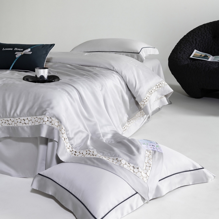 91家纺网 家纺一手货源 找家纺 若未2025 新款珍珠镂空50S兰精天丝夏被四件套 花型（天丝珍珠镂空奥黛尔） 夏被四件套 珍珠镂空奥黛尔 银灰