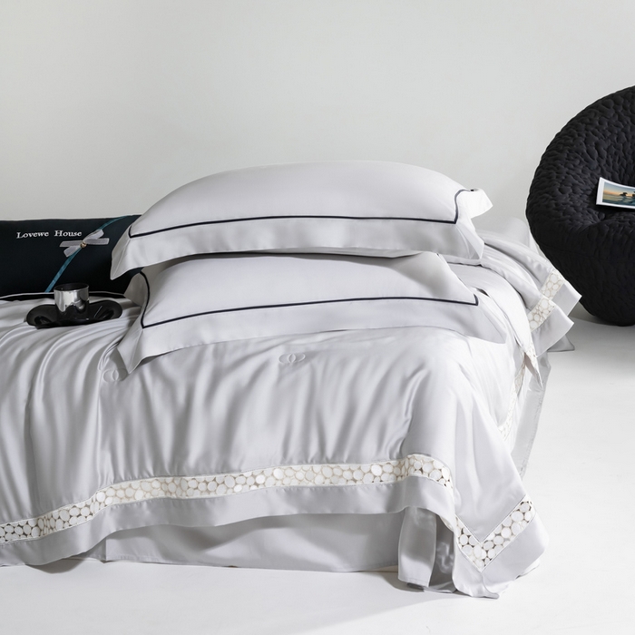 91家纺网 家纺一手货源 找家纺 若未2025 新款珍珠镂空50S兰精天丝夏被四件套 花型（天丝珍珠镂空奥黛尔） 夏被四件套 珍珠镂空奥黛尔 银灰