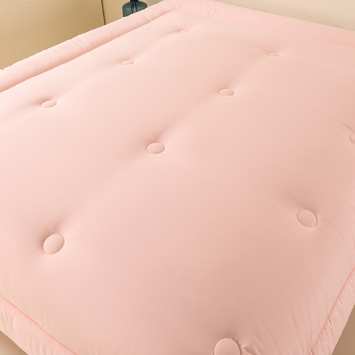 91家纺网 家纺一手货源 找家纺 招财狼家纺 2025新款亲肤舒适磨毛水洗棉子母被被子被芯 粉色