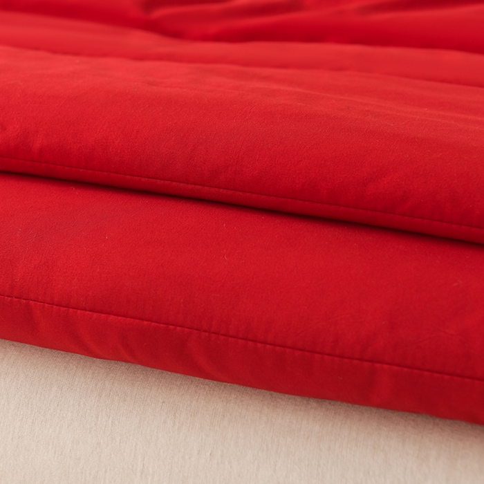 91家纺网 家纺一手货源 找家纺 招财狼家纺 2025新款亲肤舒适磨毛水洗棉子母被被子被芯 红色