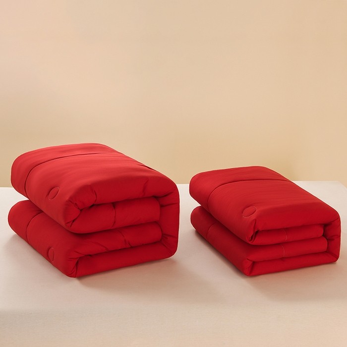 91家纺网 家纺一手货源 找家纺 招财狼家纺 2025新款亲肤舒适磨毛水洗棉子母被被子被芯 红色