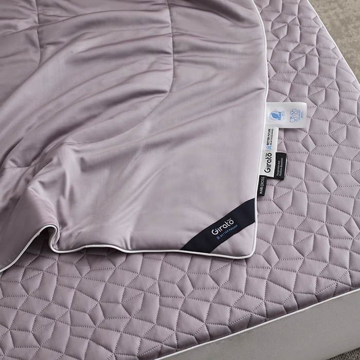 91家纺网 家纺一手货源 找家纺 佳汐蓝家纺 2025春夏新款沁凉撞色床笠款夏被空调被四件套奶豆腐系列 云黛紫