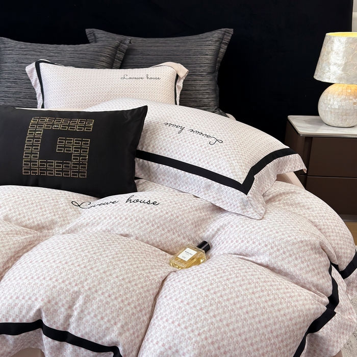 91家纺网 家纺一手货源 找家纺 （总）若未2025 灵若和森系 天丝 肌理纹50S莱赛尔天丝数码印花轻奢工艺套件 控价券后不低于368