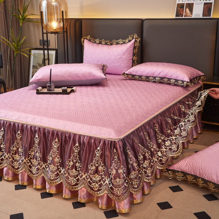 91家纺网 家纺一手货源 找家纺 罗艺轩 2025新款可拆卸床笠式床裙印花冰丝席 罗曼-粉紫