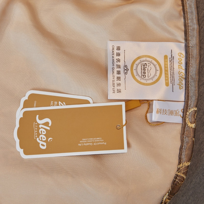 91家纺网 家纺一手货源 找家纺 罗艺轩 2025新款可拆卸床笠式床裙印花冰丝席 罗曼-香槟金