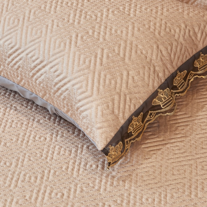 91家纺网 家纺一手货源 找家纺 罗艺轩 2025新款可拆卸床笠式床裙印花冰丝席 罗曼-香槟金