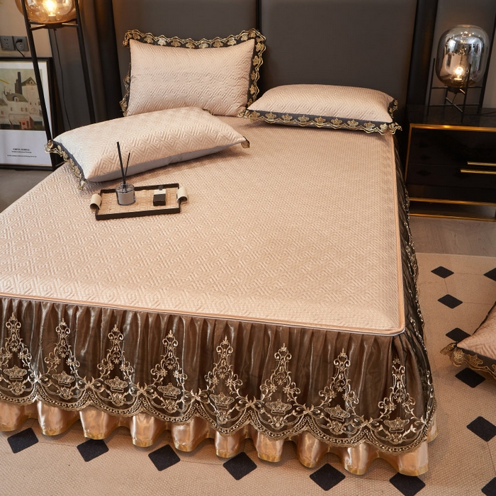 91家纺网 家纺一手货源 找家纺 罗艺轩 2025新款可拆卸床笠式床裙印花冰丝席 罗曼-香槟金