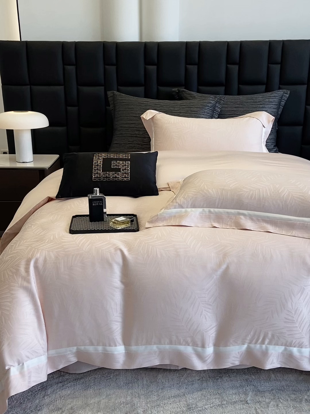 91家纺网 家纺一手货源 找家纺 若未家居 LOVEWE HOUSE 2025新款双拼角提花兰精天丝棉四件套--叶澜 叶澜 粉