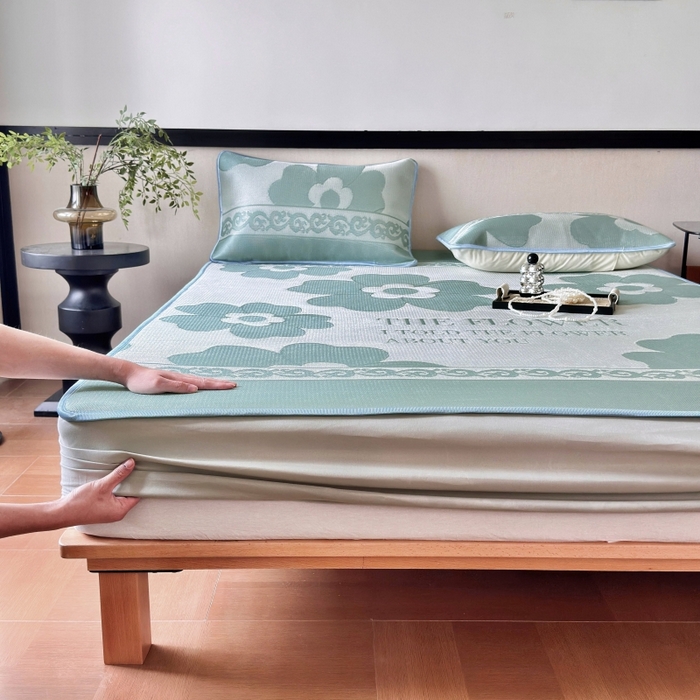 91家纺网 家纺一手货源 找家纺 （总）乐居家纺 2025新款A类碳光抗菌凉感可水洗冰丝凉席席子床笠款