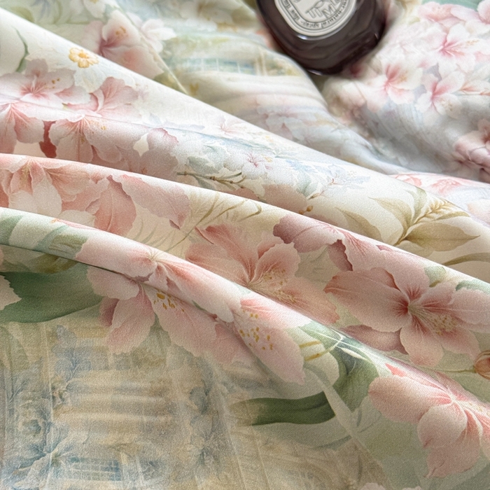 91家纺网 家纺一手货源 找家纺 若未2025新款玲珑 50S兰精天丝平网活性数码印花四件套 玲珑 控价 券后不低于 368  玲珑 绿