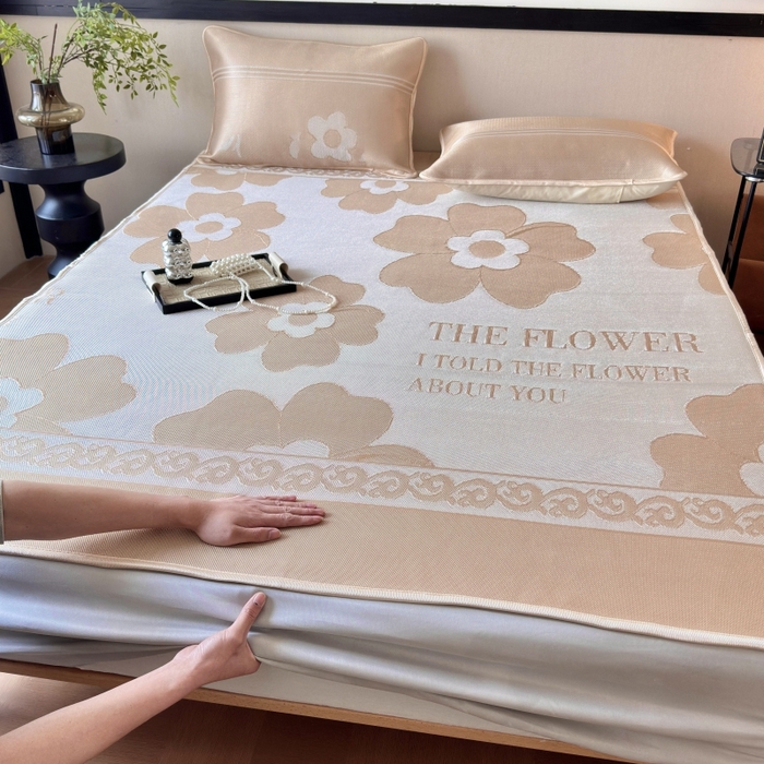 91家纺网 家纺一手货源 找家纺 （总）乐居家纺 2025新款A类碳光抗菌凉感可水洗冰丝凉席席子床笠款