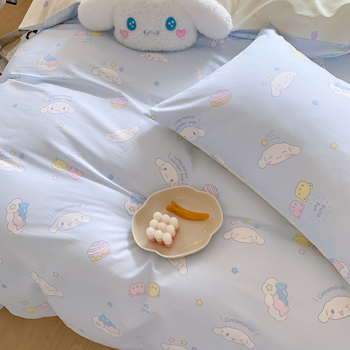 91家纺网 家纺一手货源 找家纺 玉元坊 2025年5月新品三丽鸥全棉床单纯棉床裙床笠三四件套简约基础款式-大耳狗简约款式 云朵大耳狗【简约款】