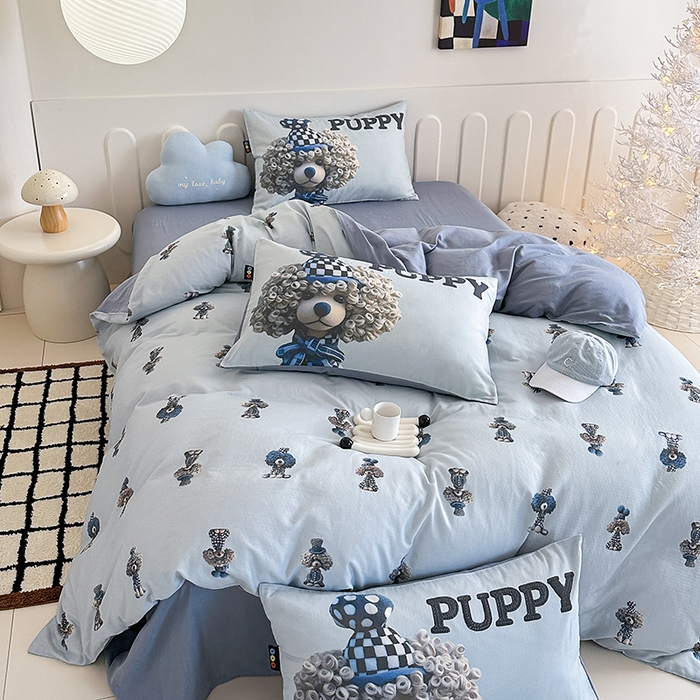 91家纺网 家纺一手货源 找家纺 RYB红黄兰 2025新款ins卡通5D立体数码全棉纯棉有氧双层纱四件套系列 雾蓝小狗