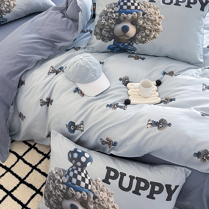 91家纺网 家纺一手货源 找家纺 RYB红黄兰 2025新款ins卡通5D立体数码全棉纯棉有氧双层纱四件套系列 雾蓝小狗