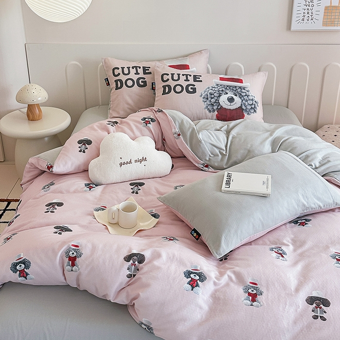 91家纺网 家纺一手货源 找家纺 RYB红黄兰 2025新款ins卡通5D立体数码全棉纯棉有氧双层纱四件套系列 粉色小奶狗