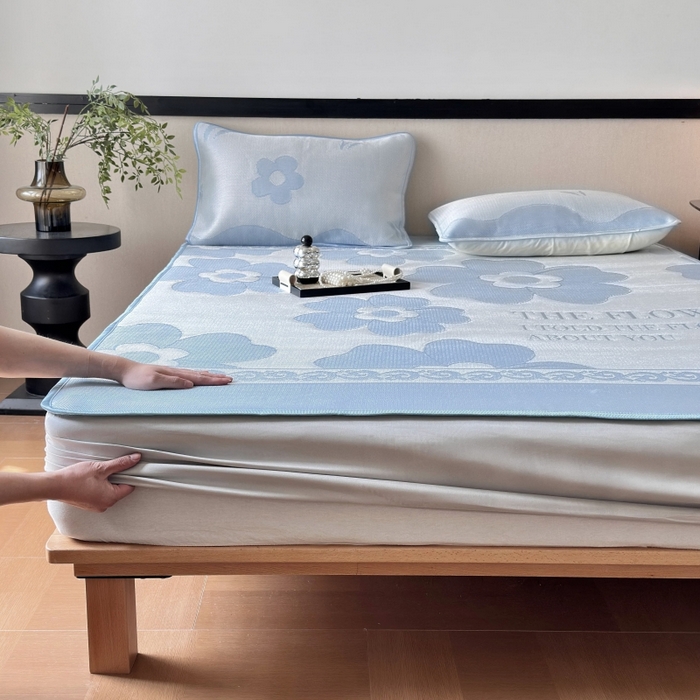 91家纺网 家纺一手货源 找家纺 乐居家纺 2025新款A类碳光抗菌凉感可水洗冰丝凉席席子床笠款 冰花-蓝