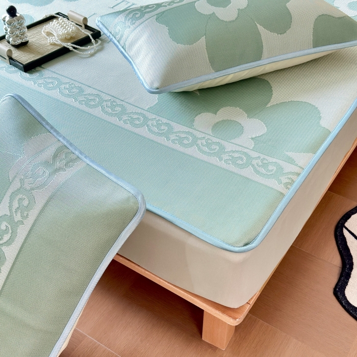 91家纺网 家纺一手货源 找家纺 乐居家纺 2025新款A类碳光抗菌凉感可水洗冰丝凉席席子床笠款 冰花-绿