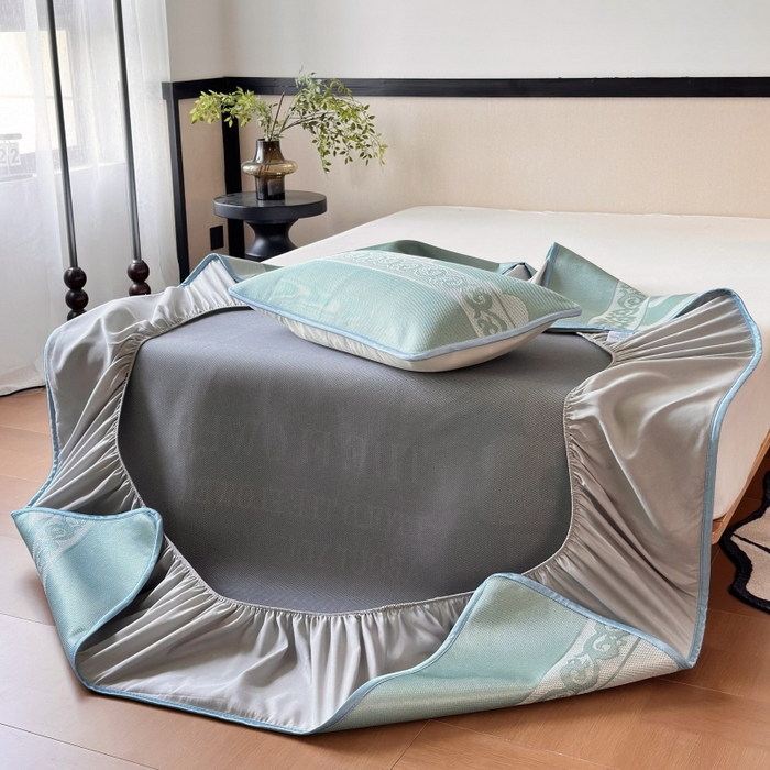 91家纺网 家纺一手货源 找家纺 乐居家纺 2025新款A类碳光抗菌凉感可水洗冰丝凉席席子床笠款 冰花-绿