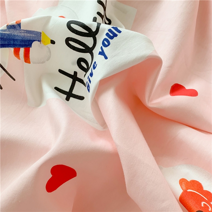 91家纺网 家纺一手货源 找家纺 玉元坊 2025年5月新品三丽鸥全棉床单纯棉床裙床笠三四件套简约基础款式-凯蒂猫简约款式 苹果凯蒂【简约款】