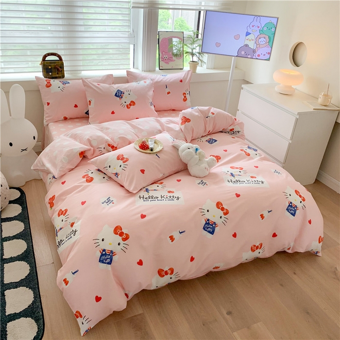 91家纺网 家纺一手货源 找家纺 玉元坊 2025年5月新品三丽鸥全棉床单纯棉床裙床笠三四件套简约基础款式-凯蒂猫简约款式 苹果凯蒂【简约款】