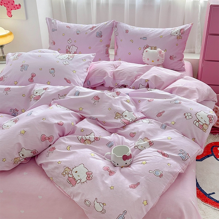 91家纺网 家纺一手货源 找家纺 玉元坊 2025年5月新品三丽鸥全棉床单纯棉床裙床笠三四件套简约基础款式-凯蒂猫简约款式 美美凯蒂【简约款】