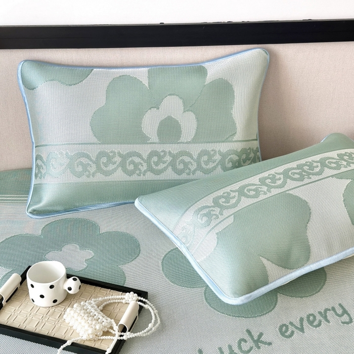 91家纺网 家纺一手货源 找家纺 乐居家纺 2025新款A类碳光抗菌凉感可水洗冰丝凉席席子床笠款 冰丝小熊-绿色