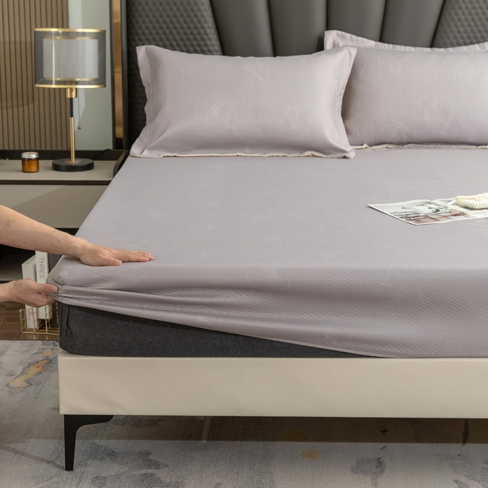 91家纺网 家纺一手货源 找家纺 乐居家纺 2025新款A类凉感纤维凉豆豆可水洗冰丝凉席席子床笠款 浅灰-银杏叶