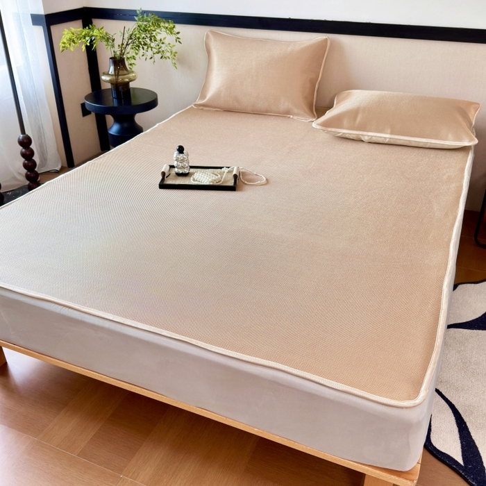 91家纺网 家纺一手货源 找家纺 乐居家纺 2025新款A类碳光抗菌凉感可水洗冰丝凉席席子床笠款 咖色