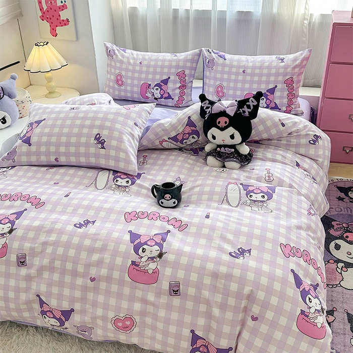 91家纺网 家纺一手货源 找家纺 玉元坊 2025年5月新品三丽鸥全棉床单纯棉床裙床笠三四件套简约基础款式-库洛米简约款式 紫格库洛米【简约款】