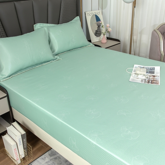 91家纺网 家纺一手货源 找家纺 乐居家纺 2025新款A类凉感纤维凉豆豆可水洗冰丝凉席席子床笠款 水绿-银杏叶