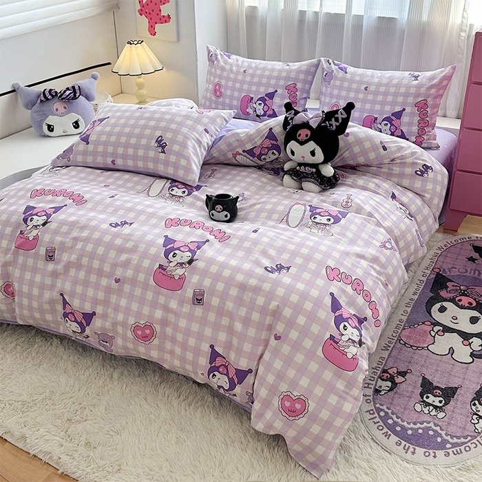 91家纺网 家纺一手货源 找家纺 玉元坊 2025年5月新品三丽鸥全棉床单纯棉床裙床笠三四件套简约基础款式-库洛米简约款式 紫格库洛米【简约款】