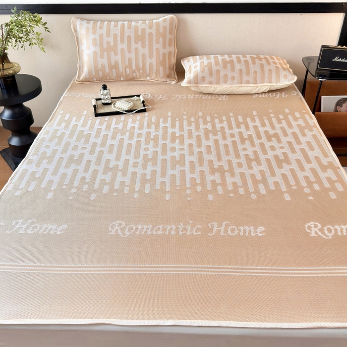 91家纺网 家纺一手货源 找家纺 乐居家纺 2025新款A类碳光抗菌凉感可水洗冰丝凉席席子床笠款 浪漫之家-咖