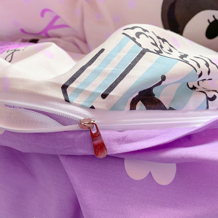 91家纺网 家纺一手货源 找家纺 玉元坊 2025年5月新品三丽鸥全棉床单纯棉床裙床笠三四件套简约基础款式-库洛米简约款式 甜筒库洛米【简约款】