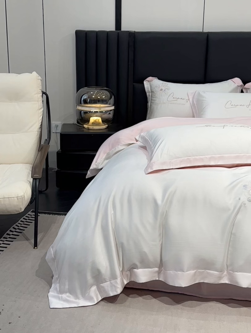 91家纺网 家纺一手货源 找家纺 欧乐蒂 2025新款水洗冰丝刺绣四件套-花颜 花颜-白桃