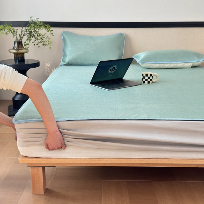 91家纺网 家纺一手货源 找家纺 乐居家纺 2025新款A类碳光抗菌凉感可水洗冰丝凉席席子床笠款 水绿