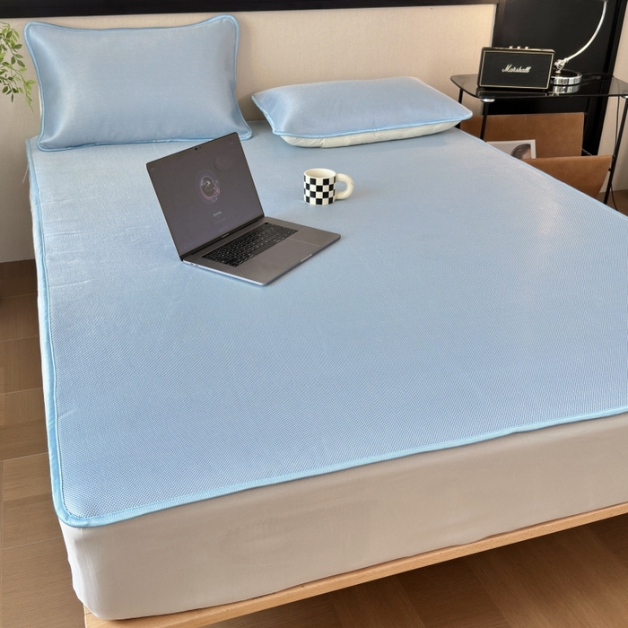 91家纺网 家纺一手货源 找家纺 乐居家纺 2025新款A类碳光抗菌凉感可水洗冰丝凉席席子床笠款 天空蓝