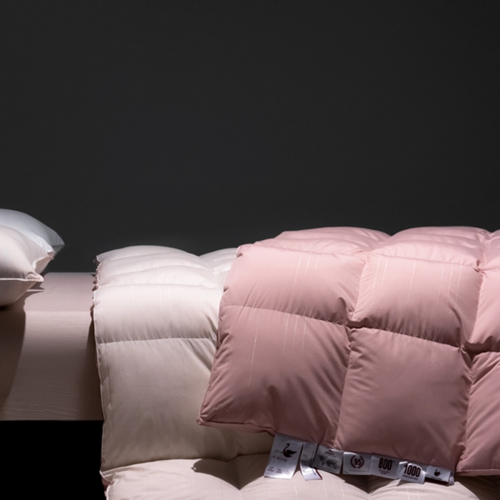 91家纺网 家纺一手货源 找家纺 静若居羽绒被壳 2025新款羽绒空调被羽绒春秋被羽绒冬被包检测 豆沙拼白色