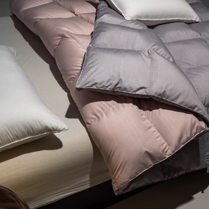 91家纺网 家纺一手货源 找家纺 静若居羽绒被壳 2025新款羽绒空调被羽绒春秋被羽绒冬被包检测 豆沙拼灰色